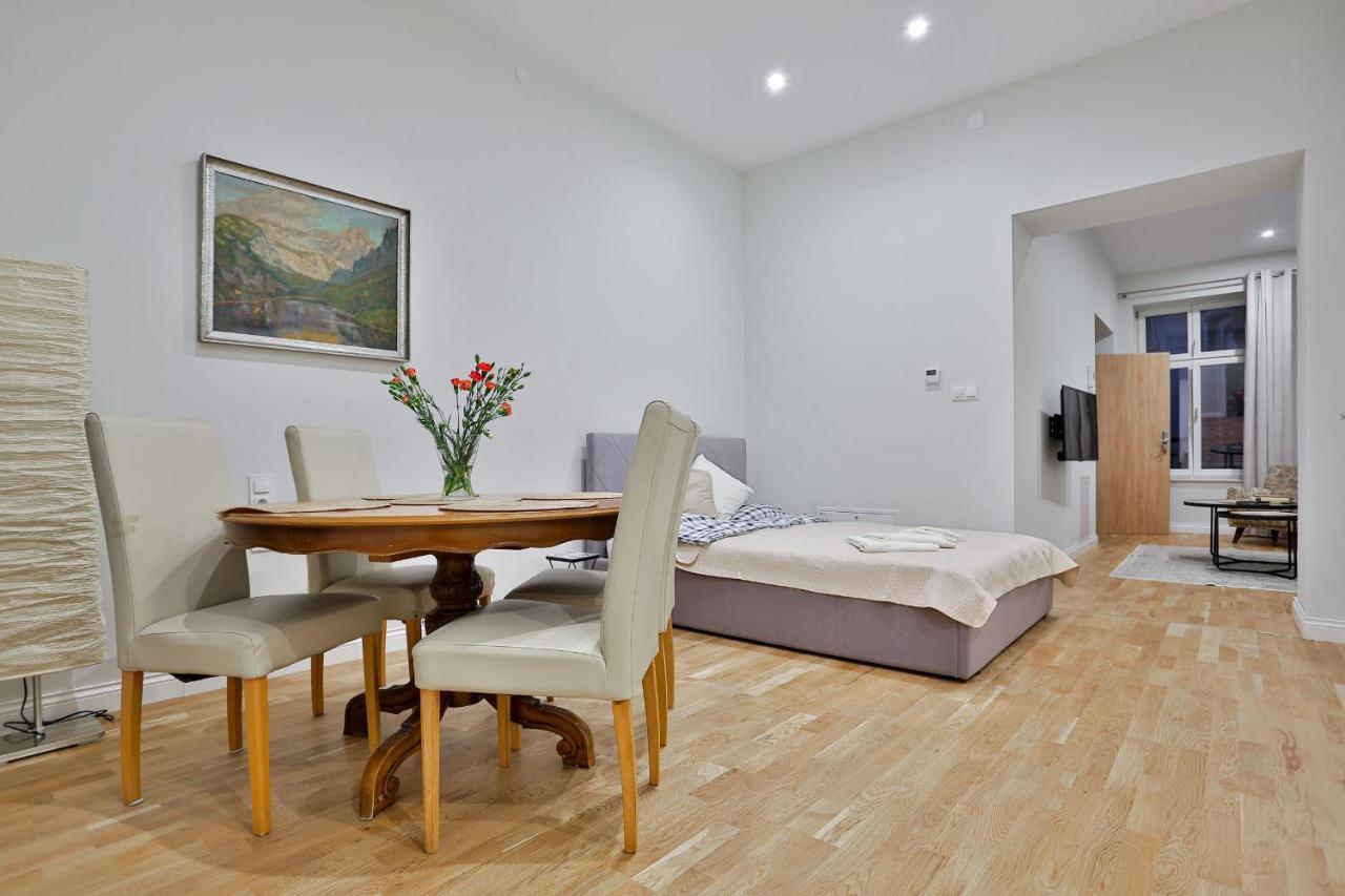 Art Palace Apartments Krakow Luaran gambar