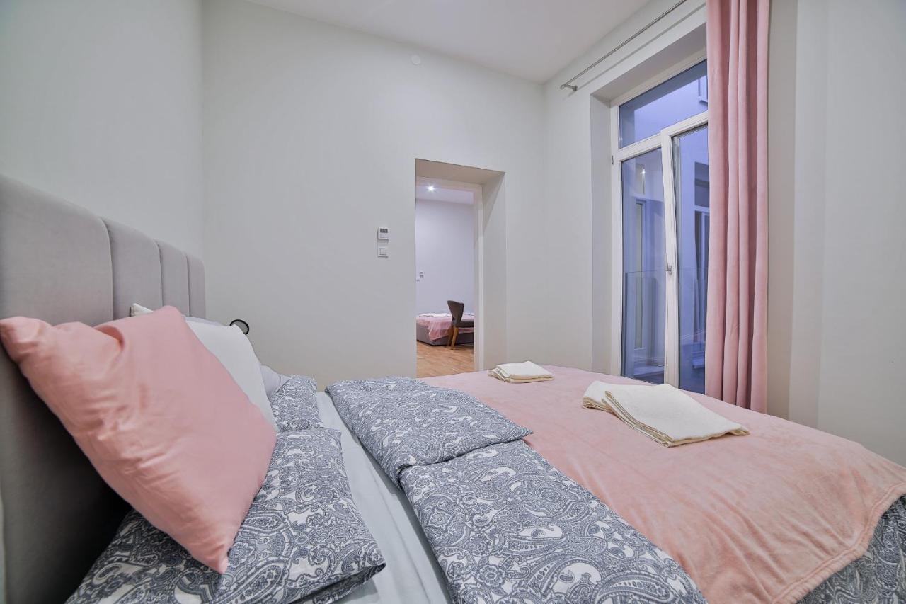 Art Palace Apartments Krakow Luaran gambar